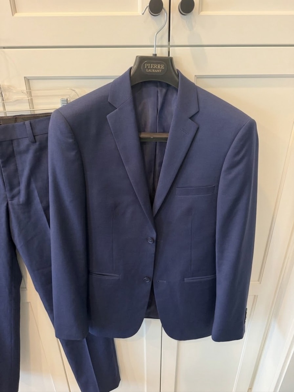Men's Navy Suit Jacket & 2 Pants